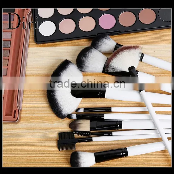 White Handle Smudge Brush Makeup Brush Set 32 Piece photo-6