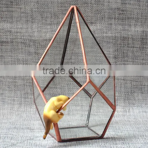 Pyramid Shaped Glass Terrarium for Indoor Plant Holder photo-2