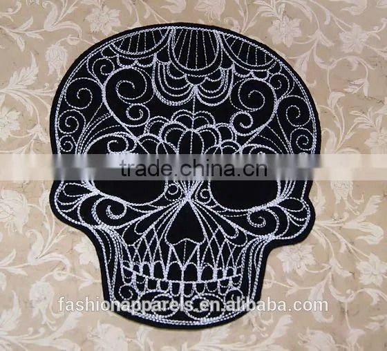 Custom All Kinds of Embroidered Patch for Clothes Embroidery Patch Made in China Choose Size/color photo-5