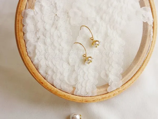 Exquisite Earrings Handmade Gold-plated Solid Zircon Flower Earrings photo-2