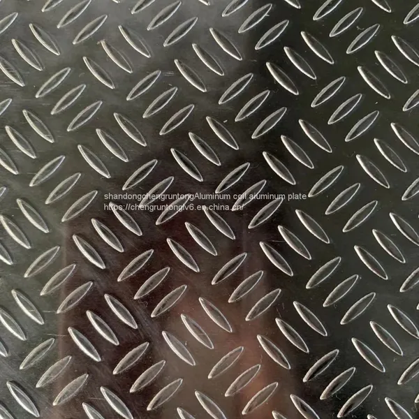Five Rib Pattern Plate Orange Peel Embossed Aluminum Roll Embossed Aluminum Tile Manufacturers Can do Heat Preservation External Pressure Protection Bending Covered Kraft Paper Color Coating Thickness 0.3mm-10mm Specifications Complete Processing Custom