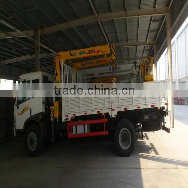 3.2 Tons Truck Mounted Telescoping Boom CraneSQ3.2SK1Q/K2Q photo-3