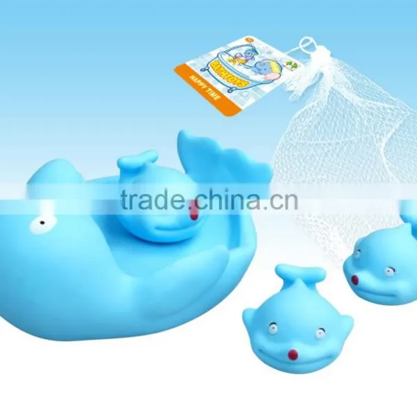 Bath Toys Family, Water Squirter and Squeaky Function. Bath Duck
