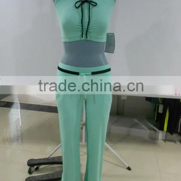Happy Girl's Cheerleading Uniforms With Soft Fabric
