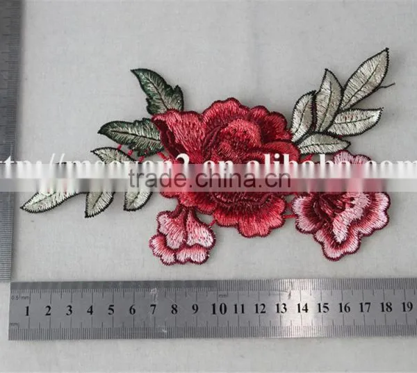2016 Hot Sale Polyester Knitting Fabric Embroidery Patch Flower Printing for Ladies photo-6