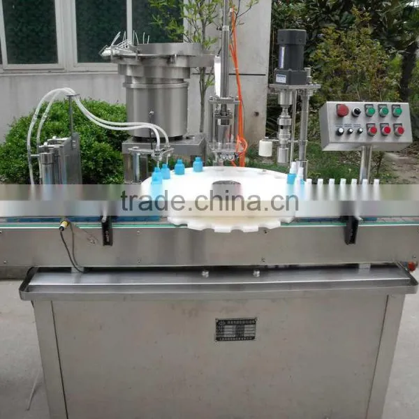 Full-auto Small Bottle Filling,capping and Labeling Machine photo-4