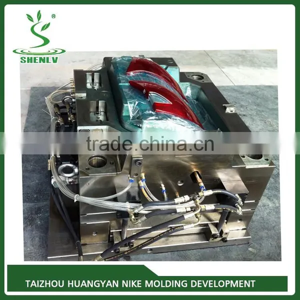 High Quality Customized Professional Auto Light Mold photo-2