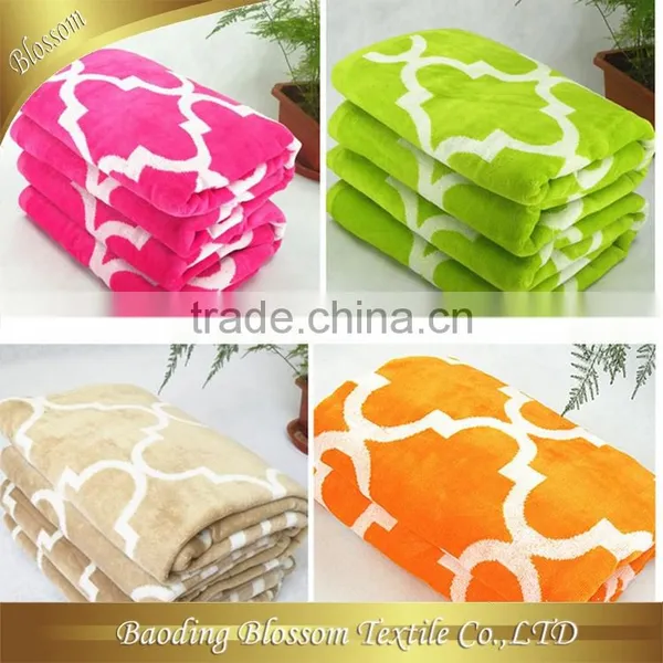 Sign in Wholesale Jaquard Yarn Dyed Cotton Bath Towel 70*140cm