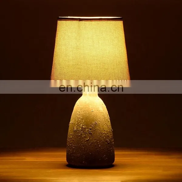 European Style Ceramic Desk Lamp and Antique Style Home Decorative Table Lamp photo-3