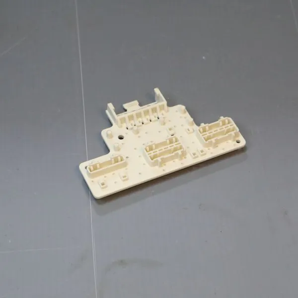 Flame Retardant PBT+GF30 Hall Sensor Brackets for EV Motor, High Voltage Insulation, 1200V Dielectric Strength, Tight Tolerance photo-4