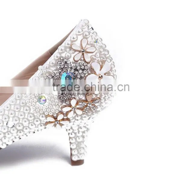 Pearl Beaded Pointed Toe Low Heels Diamond&flower Embelished Oem Designer Heels Women Wedding Dress Shoes photo-4