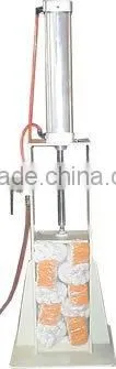 Glove packing machine
