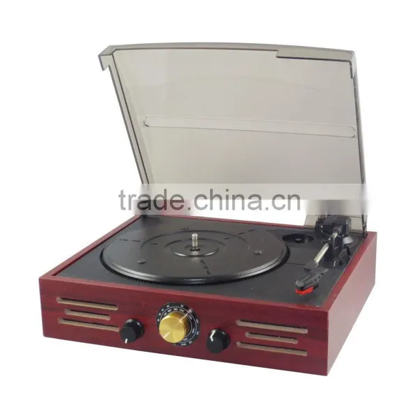 Retro Vinyl Turntable With AM/FM Radio