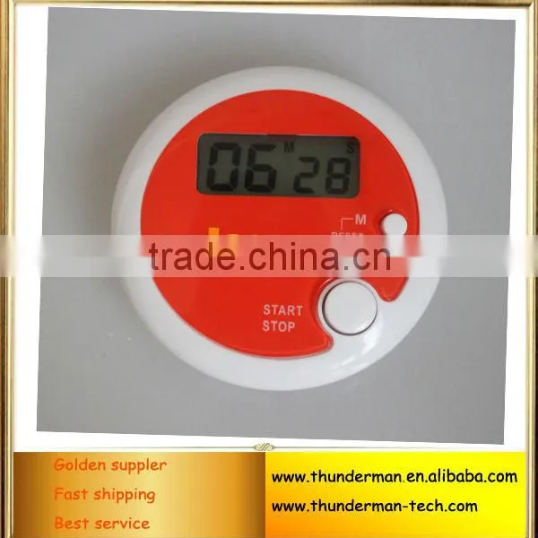 New Design LCD Display Digital Kitchen Timer With Magnetic Function photo-3
