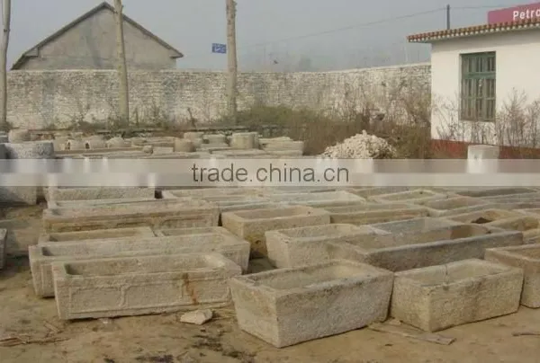 Aniqued Stone Water Trough photo-3