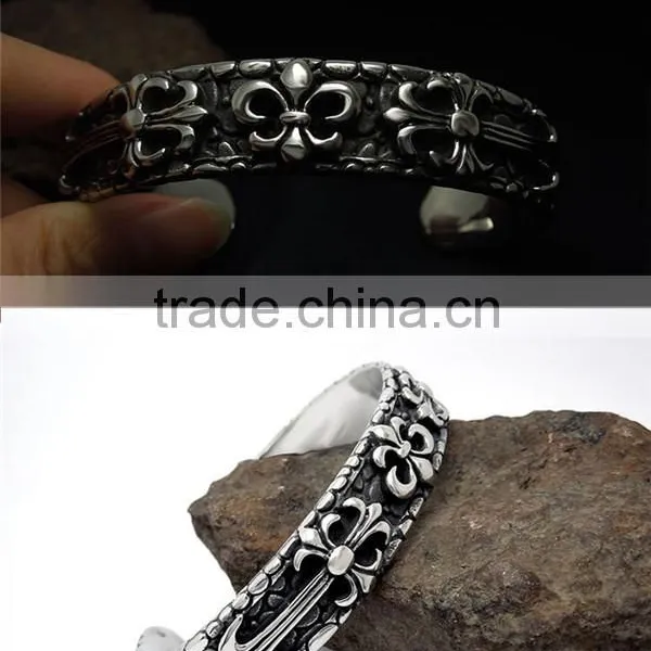 C Shape Antique Silver Vintage Punk Engraved Stainless Steel Bangles photo-4