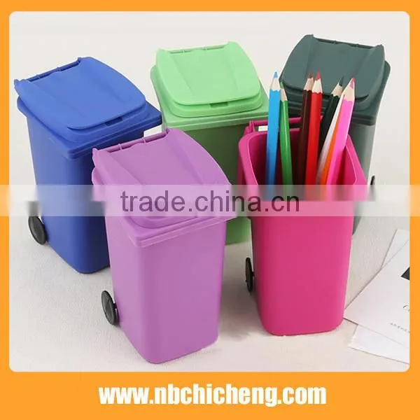Plastic Pen Holder Recycle Bin Pen Holder Trash Can Brush Pot photo-2