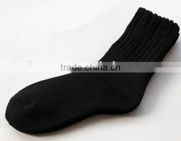 China Manufacturer Winter Warm Terry Cotton Socks photo-3