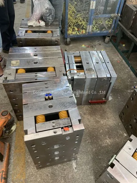 Customized Plastic Mould Making Bottle Cap Injection Mold photo-3