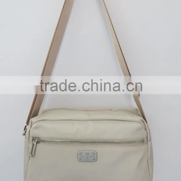 Waterproof Fabric Cheap Shoulder Bags Messenger Bag Women photo-3