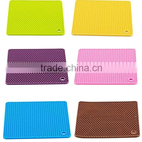 2015 Honeycomb Shaped Silicone Mat/pot Pad photo-4