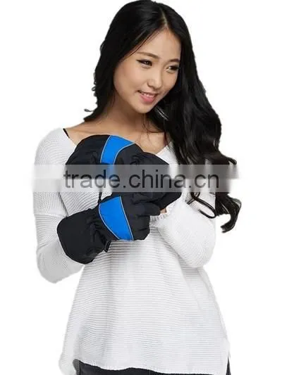 Heated Gloves and Socks Heated Gloves photo-2