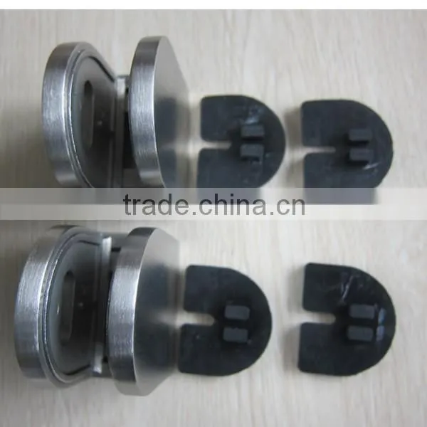 Casting 1/2"stainless Steel 316 Glass Clamp Flat Base photo-4
