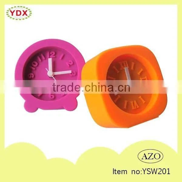 Home Decoration Silicone Glow Silicone Mini Table Clock Factory Directly photo-4