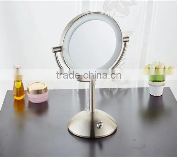 Double-sided Battery-operated Makeup Mirror With 3X Magnification, LED Mirror photo-2