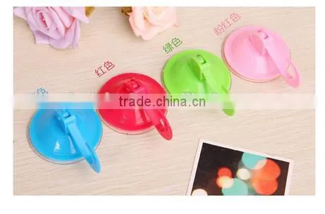 ZX13 Home Used Promotional Cheap Plastic Multicolor Vacuum Snap Hooks photo-4