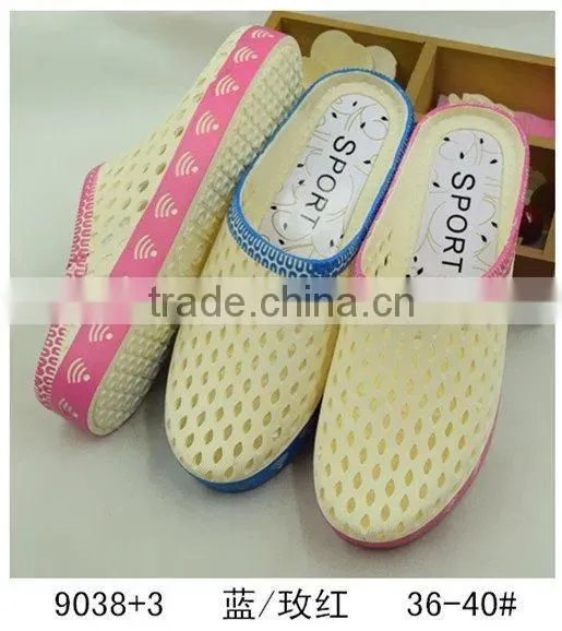 Plastic Weaven Sandal With Best Design photo-2