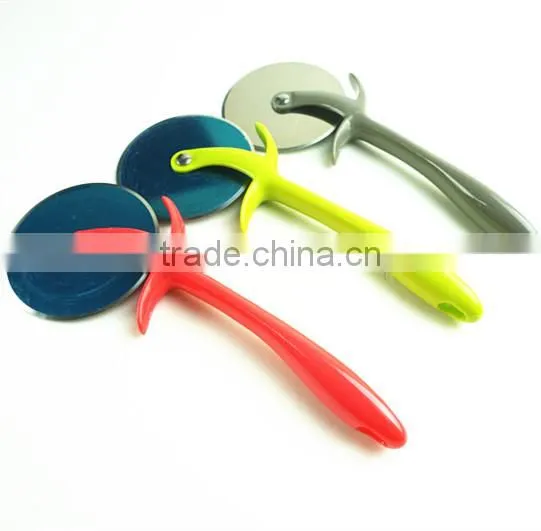 32066 Kitchen Gadget Kitchen Tool Round Pizza Cutter photo-5