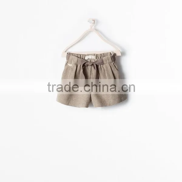 Fashional Girls Short Pants With Belt