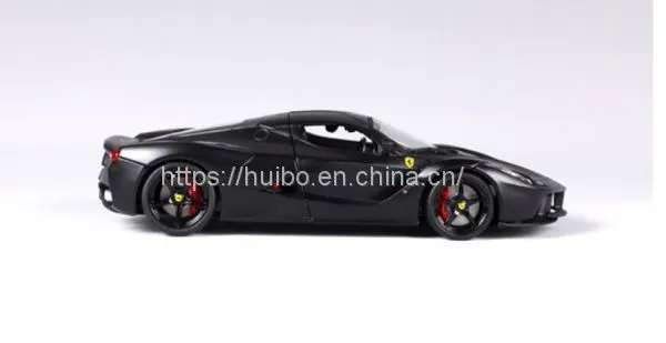 Die Casting 1/18 Ferrari Sport Car Hot Sale photo-2