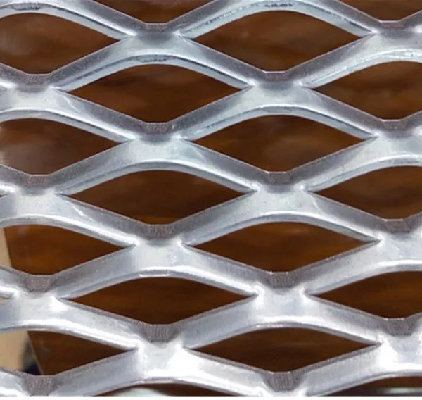 New Arrival Metal Sheet Aluminum Grille Mesh Rhombic Hole Expanded Mesh for Doors and Window photo-3