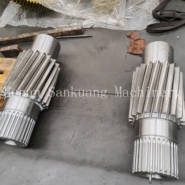 Arbre de pignon pour moteur 220V 3kW avec dents trempées et rainure de clavette