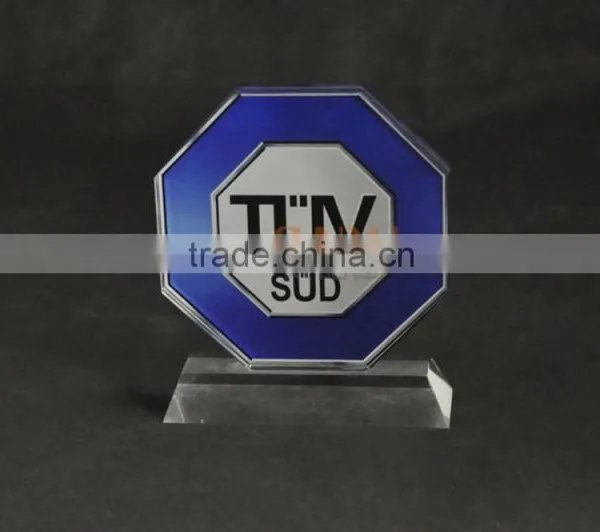 Cutom Size Design Acrylic Clear Trigram Trophy photo-2