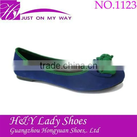China Cheap Lady Dress Shoes Flat Shoes Casual Shoes