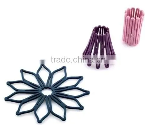 Multi-use Flower-shaped Trivet Table Decoration Table Pad photo-4