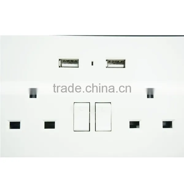 Multi Plug Wall Sockets With Dual Usb Ports Made in China Usb Wall Socket photo-4