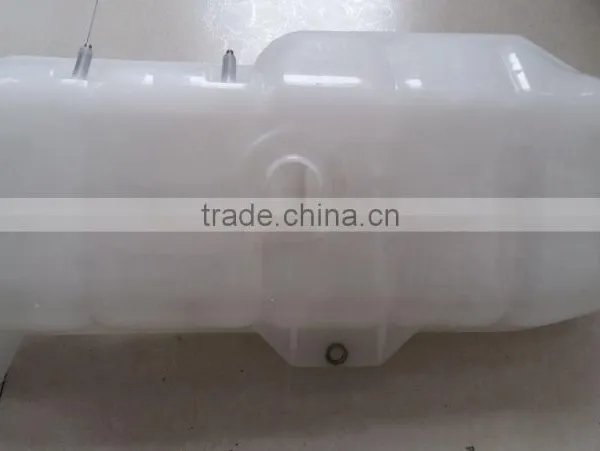 Expansion Tank for Volvo Truck 1674918 3979764 photo-4