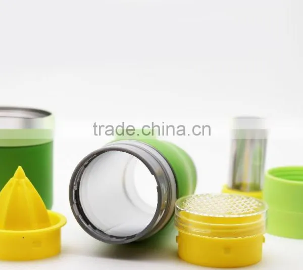 High Quality Newest Fashion Design Thermal-insulation Water Cup Bottle photo-6