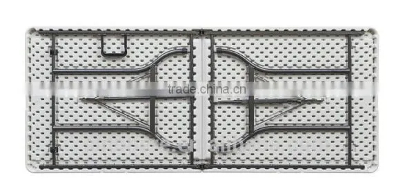 Outdoor Portable Plastic Folding Table photo-2