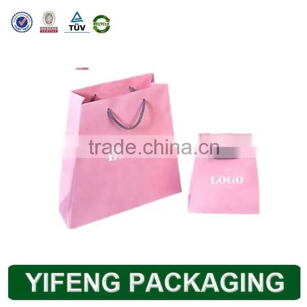 Guangzhou Factory Custom Printed Paper Gift Bag For Wholesale photo-6