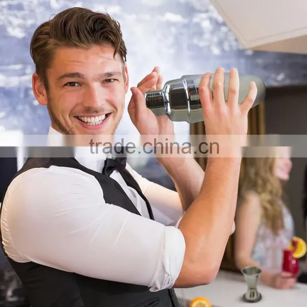 2015 Professtional Bar Shaker Bottle, Unique Shape Cocktail Shaker, Handmade Stainless Steel Wine Shaker photo-4