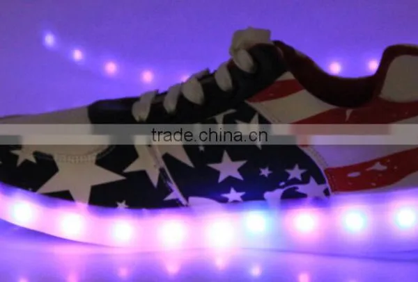 2016 Newest Design LED Shoes Light Up Shoes Best Sale in Factory Shoes in Lower Price Quality Choice photo-3