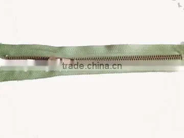 4# Metal Aluminum Zipper Fastener Close End Zipper With Locking Slider Shoes Zipper photo-4