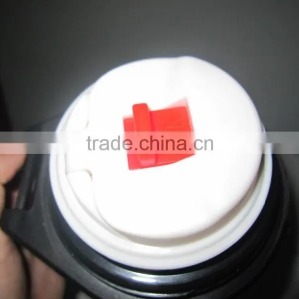 Stainless Steel Vacuum Travel Bottle photo-3