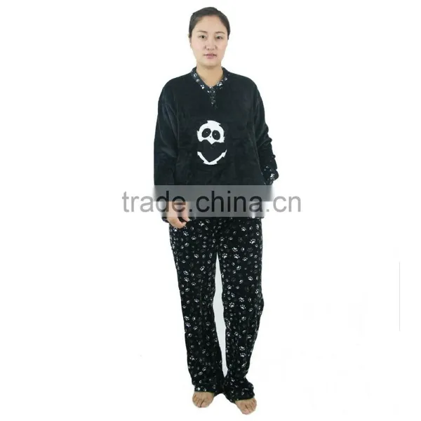 Kevince Flannel Pyjama Set Panda Emb Knitting Woman Clothing Nightwear Homewear MOQ 1000sets photo-3