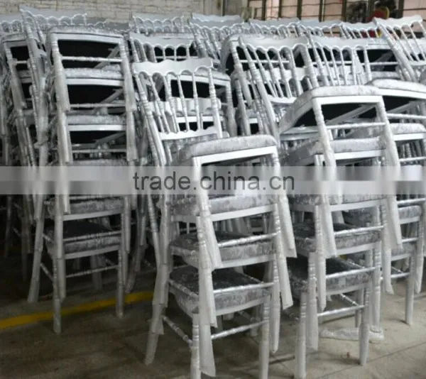 Wholesale White Wedding Resin Upholstered Chiavari Chair Napoleon Chair photo-3